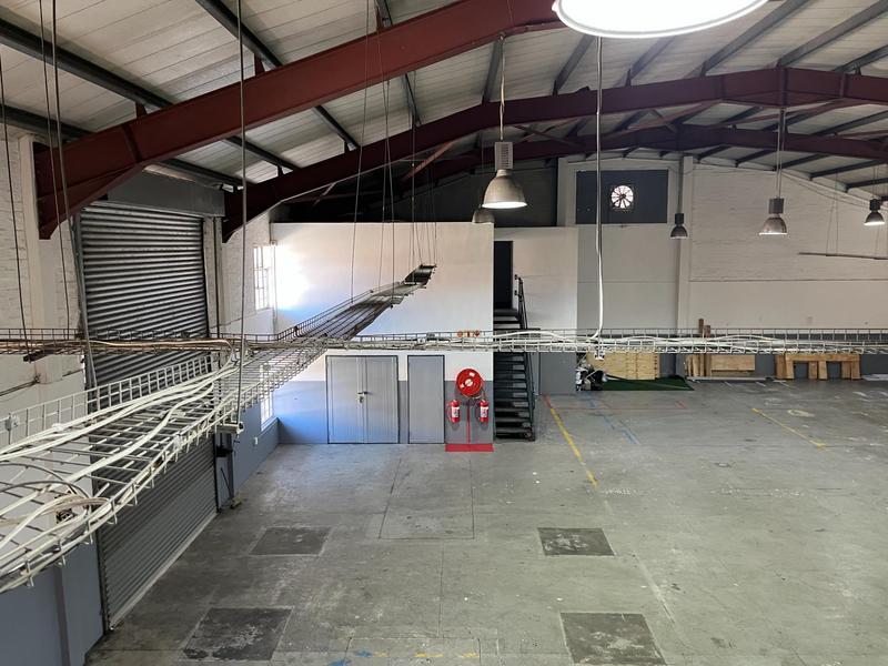 To Let Commercial Property for Rent in Paarden Eiland Western Cape